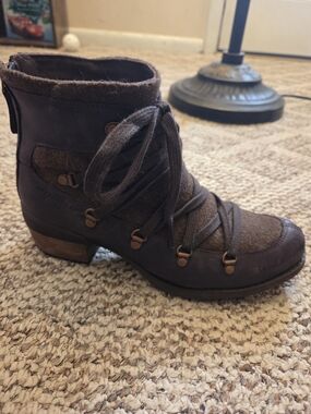 Merrell Dark Brown Lace-Up Ankle Boot